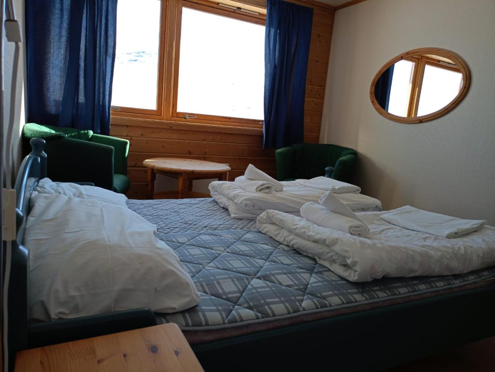 Arctic Lodging North Cape Apartment Skarsvag Room photo